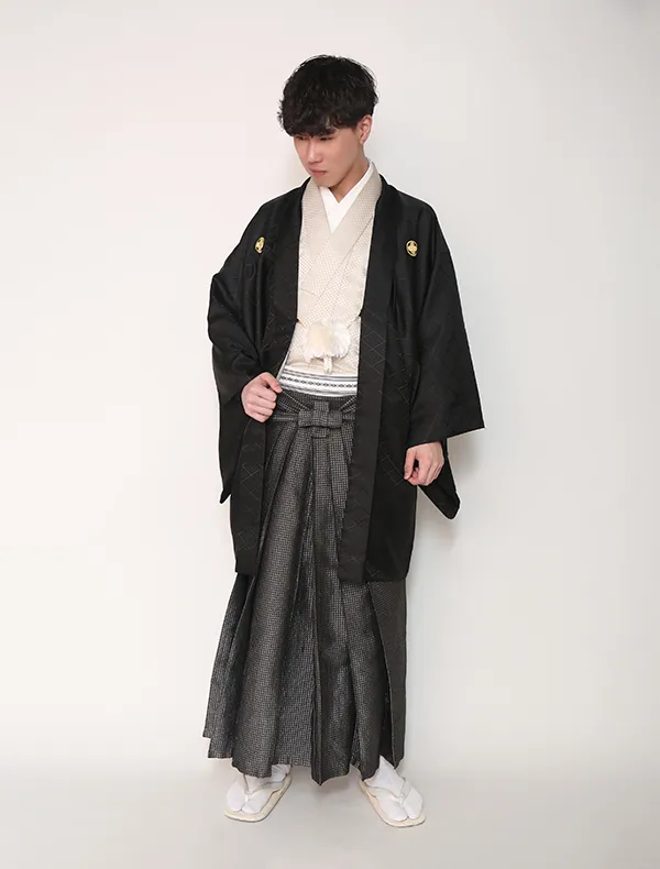 札幌中央店：ゴールド × 黒