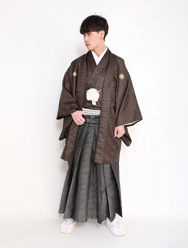 札幌中央店：茶色