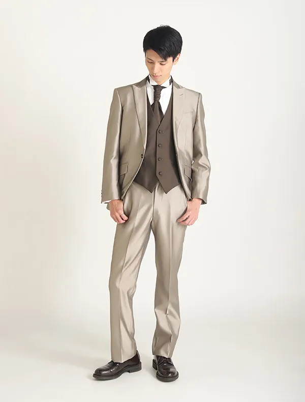 サッポロファクトリー店：ベージュ