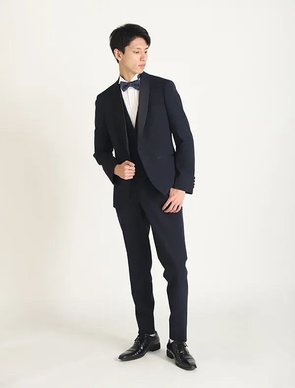 サッポロファクトリー店：ダークネイビー