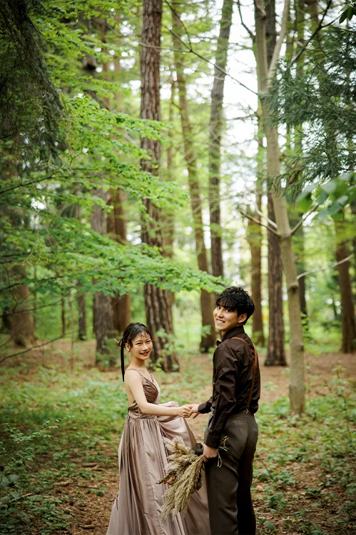 Into the woods(4)