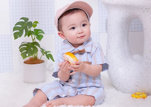 百日写真 モーニングミルク&ドーナツ