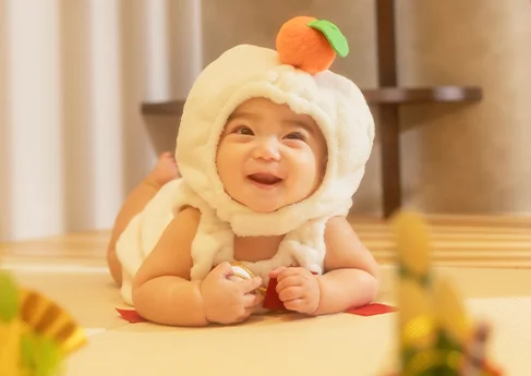 百日写真 かがみもちベビー