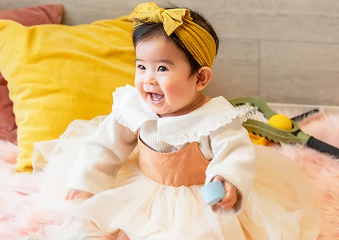 百日写真 dopamine decor baby