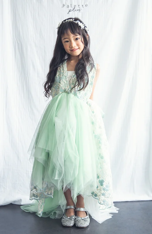写真工房ぱれっと札幌西店の七五三衣装7歳女の子ドレス(1)