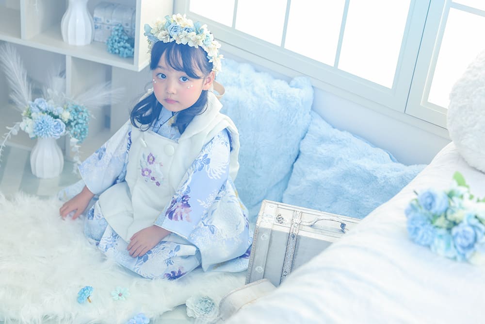 Precious blue -和-(2)
