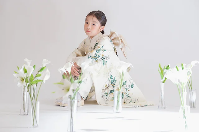 A Timeless Moment in White(1)