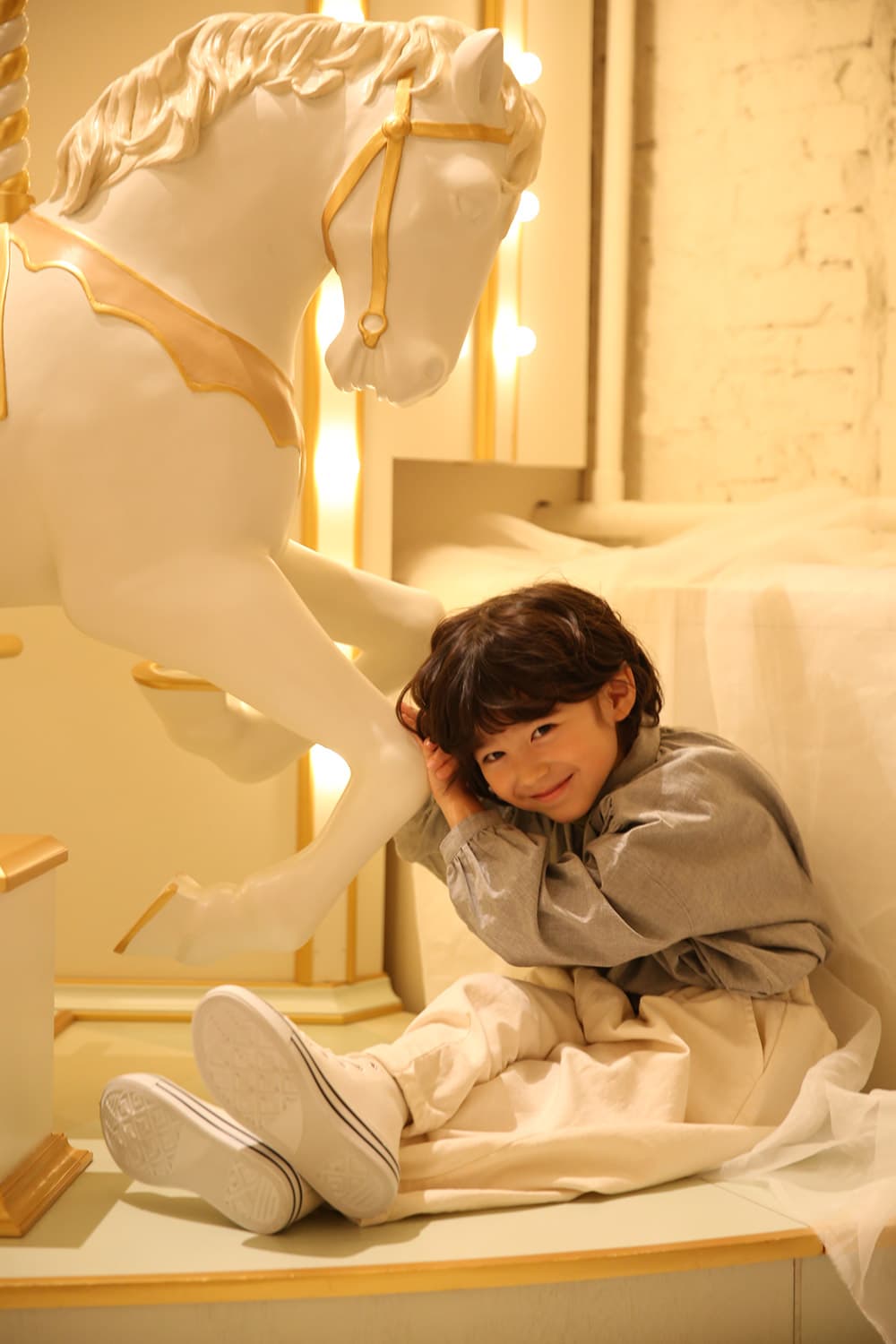 ROMANTIC BRIGHTNESS(8)