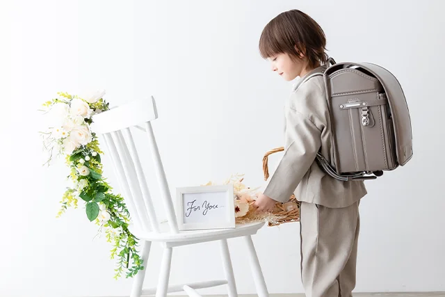 first_pleasure どうぞのいす(1)