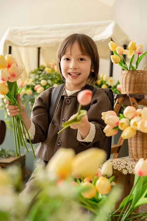 Tulips for the Beginning”(4)