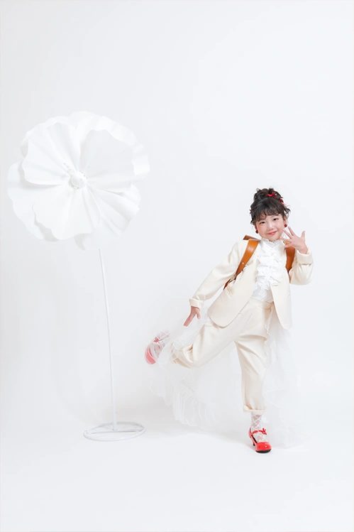 aggressive white flower(3)