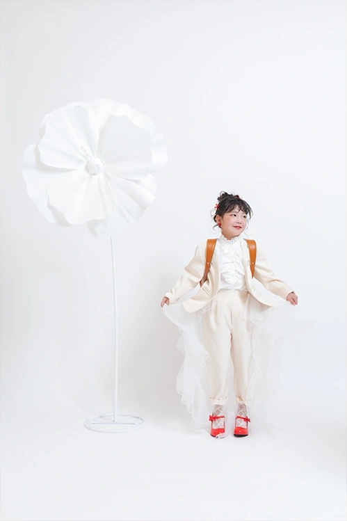 aggressive white flower(4)