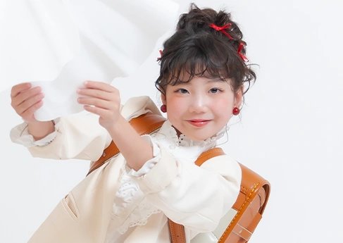 入学･入園写真 aggressive white flower