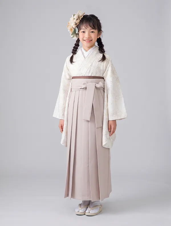 サッポロファクトリー店の卒業袴