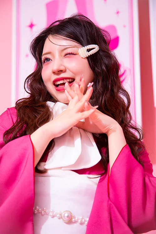PINKY(4)