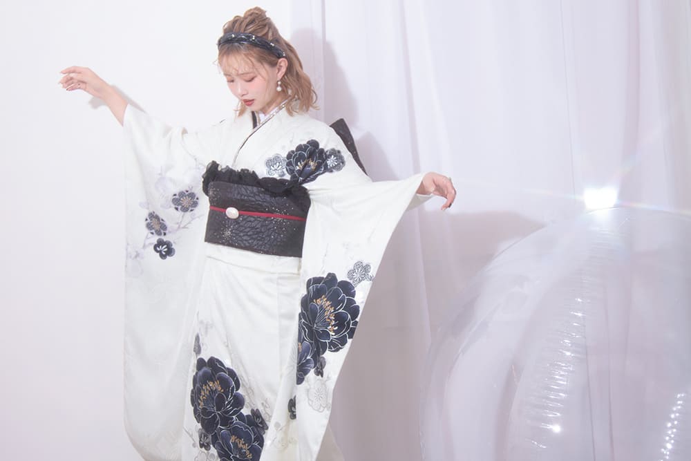 Mysterious Spaces(2)