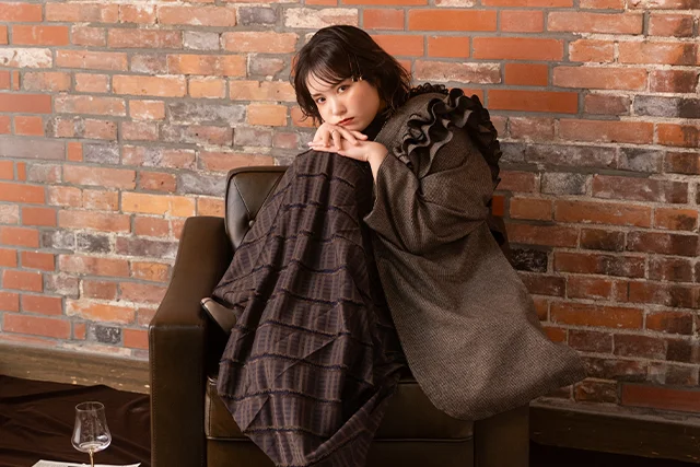 effortless × brick(1)