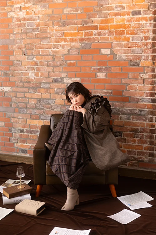 effortless × brick(3)