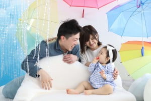 札幌のスタジオでベビー記念撮影