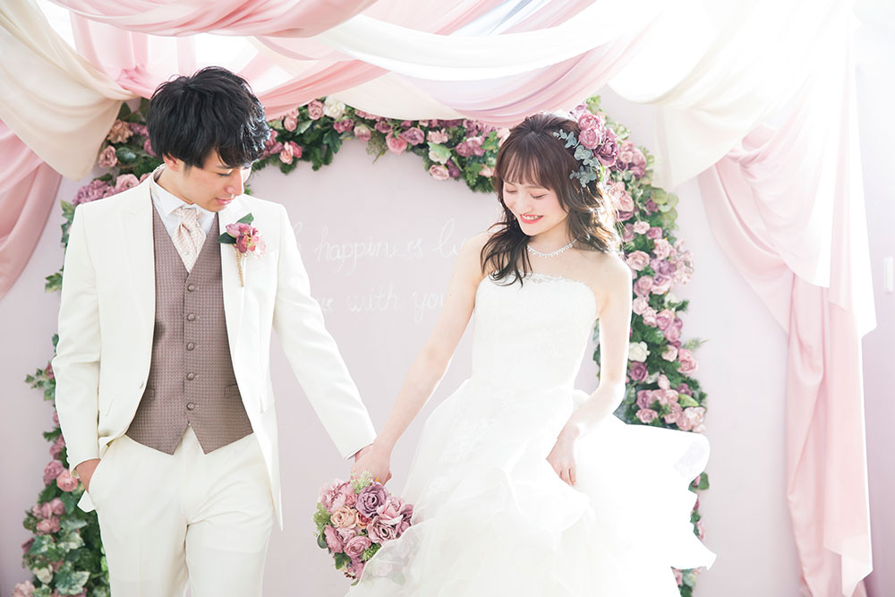 新郎新婦 結婚前撮りではどんな髪型が人気 新郎はどうしたらよい 写真工房ぱれっとbridal 新郎新婦 結婚前撮りではどんな髪型が人気 新郎はどうしたらよい 写真工房ぱれっとbridal