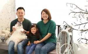 【札幌市】記念撮影・家族写真を「ペットと一緒に」撮影できるスタジオをご紹介【東店】
