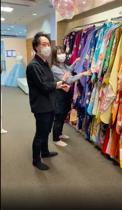 函館店インスタライブ