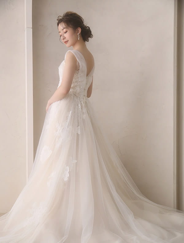 ウェディングドレス「SS23」