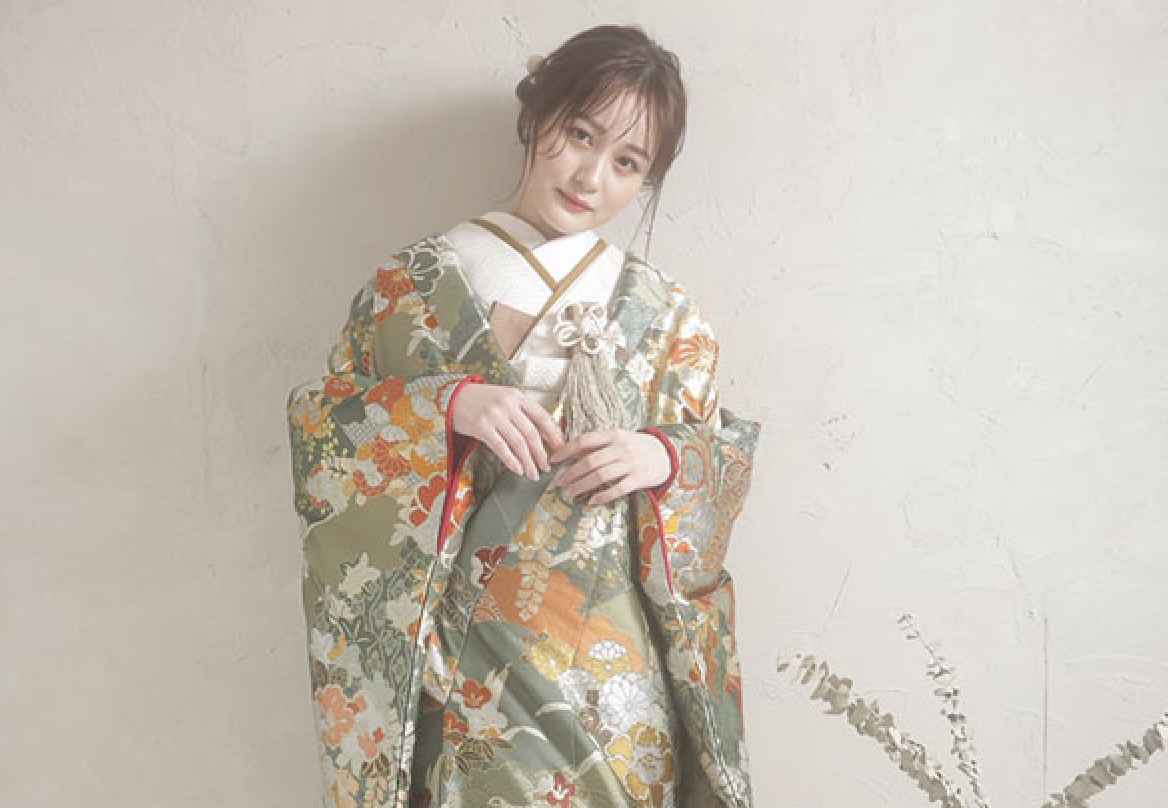 札幌で最新着物を着るならぱれっとで！フォトウェディングで人気の花嫁  