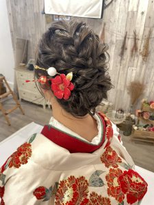 【Bridal】着物にもドレスにも似合うヘアスタイルのご紹介
