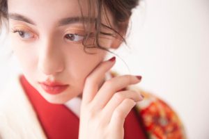 伝統的な白無垢・色打掛の中のお着物「色掛下」を自分好みにコーディネートしてよりかわいくおしゃれに！