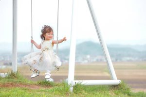 【ベビーロケーション】スタジオを飛び出し、開放的に自然な笑顔を思い出の１枚に☆*．