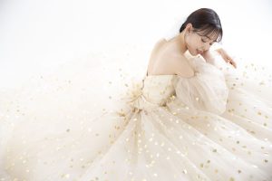 成人の前撮り&後撮りをするならドレスでも♡おすすめドレスご紹介