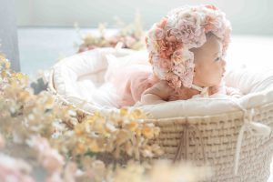 【百日/ハーフ/1歳】大人気♡フラワーボンネットのビジュアル･:*+【はないろスタジオ】