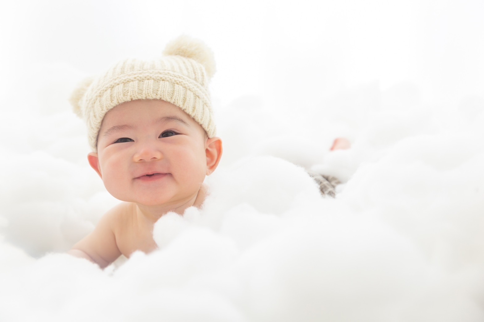 アートメイクを避けるべきなのは誰ですか?アートメイクは炎症を引き起こす可能性がありますか?