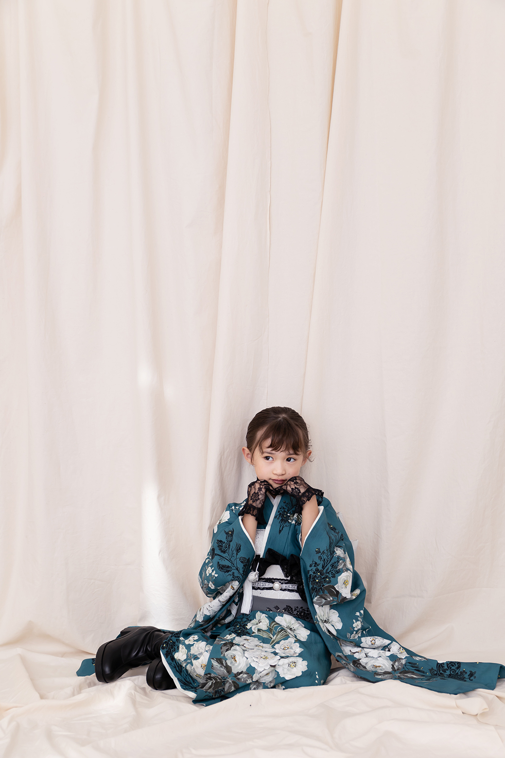華やかで可愛い!7歳女の子の着物コーディネート☆|Palette+ 華やかで可愛い!7歳女の子の着物コーディネート☆|Palette+