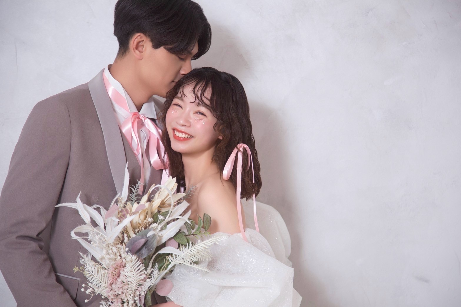 【BRIDAL】婚礼新ビジュアル✨お二人にしか出せない空気感で素敵なひとときを。