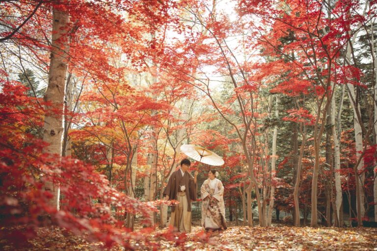 婚礼　撮影　ウェディングフォト　ブライダル　ロケ　和装　秋　紅葉