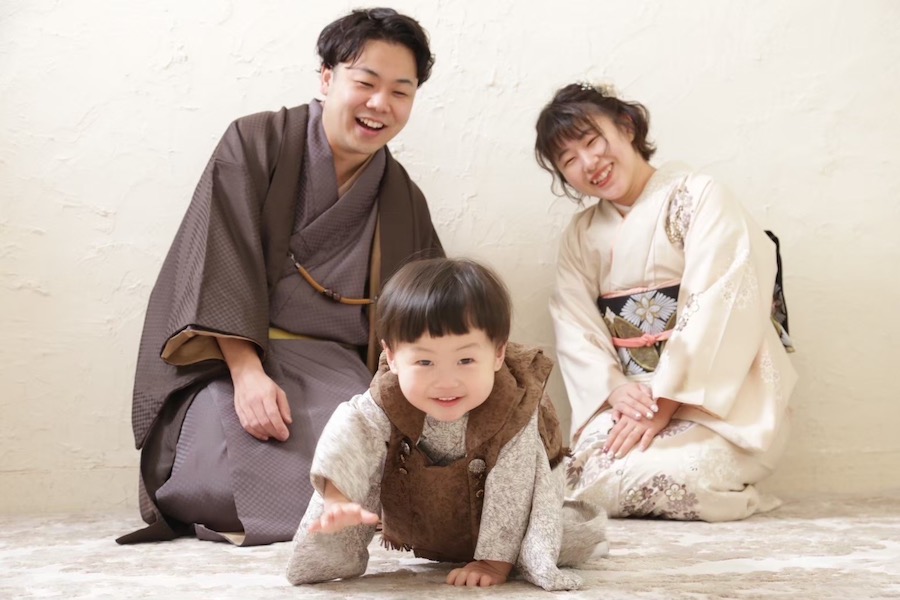【 BABY 】 ぱれっとならご家族みんなで着物撮影ができるんです！