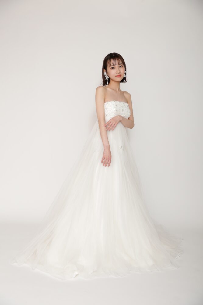 ウェディングドレス　白　婚礼