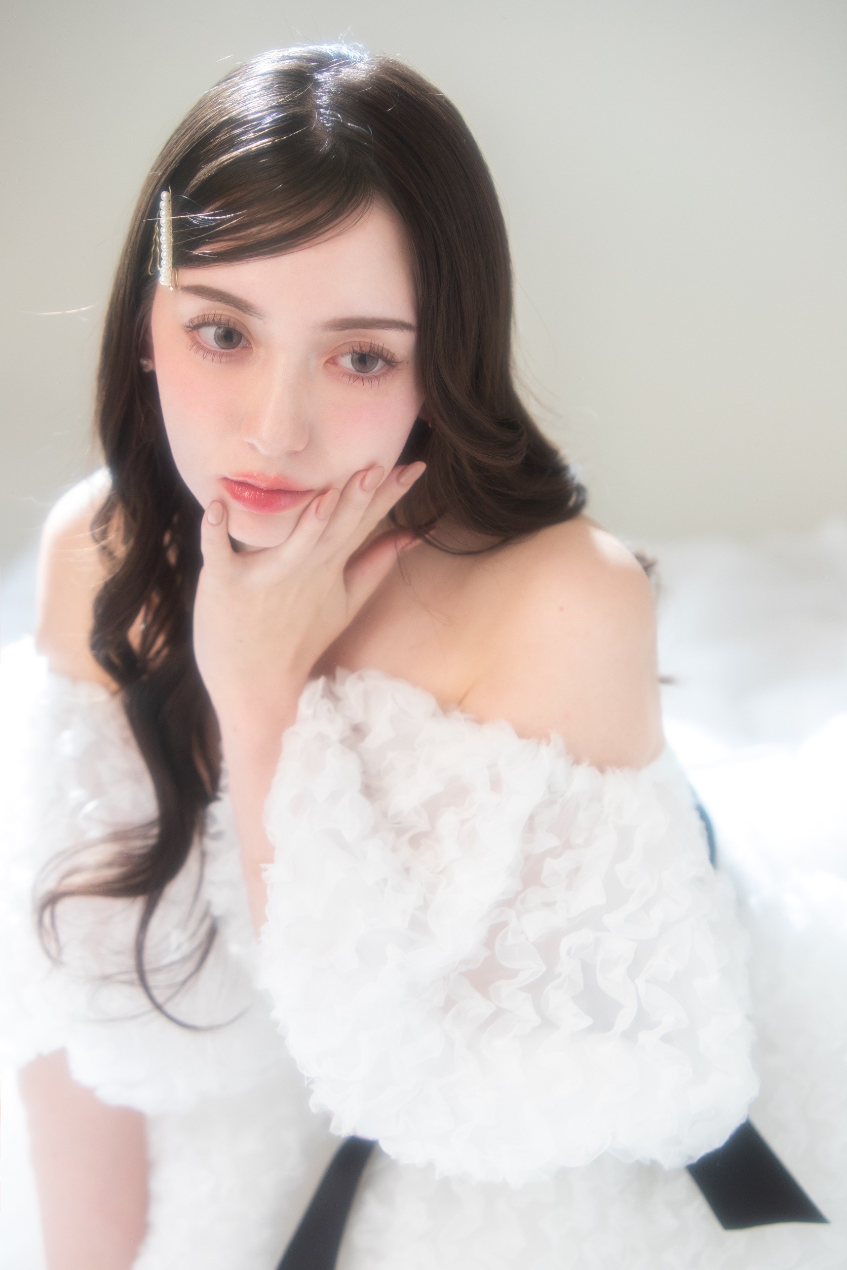 ドレス　白　撮影　スタジオ　成人