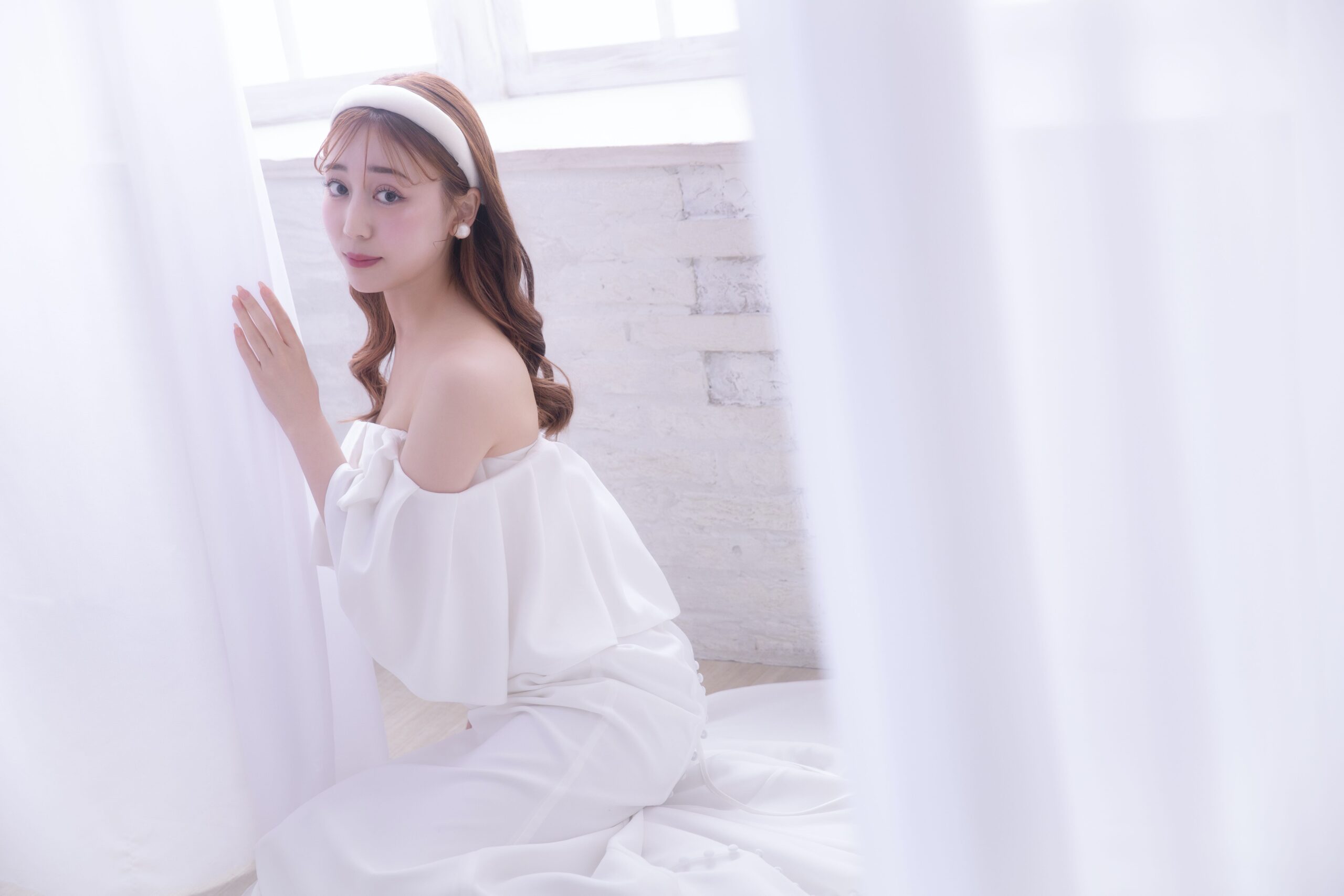 【BRIDAL】ソロウエディング新ビジュアル！まるで映画のワンシーンのような空間を✨