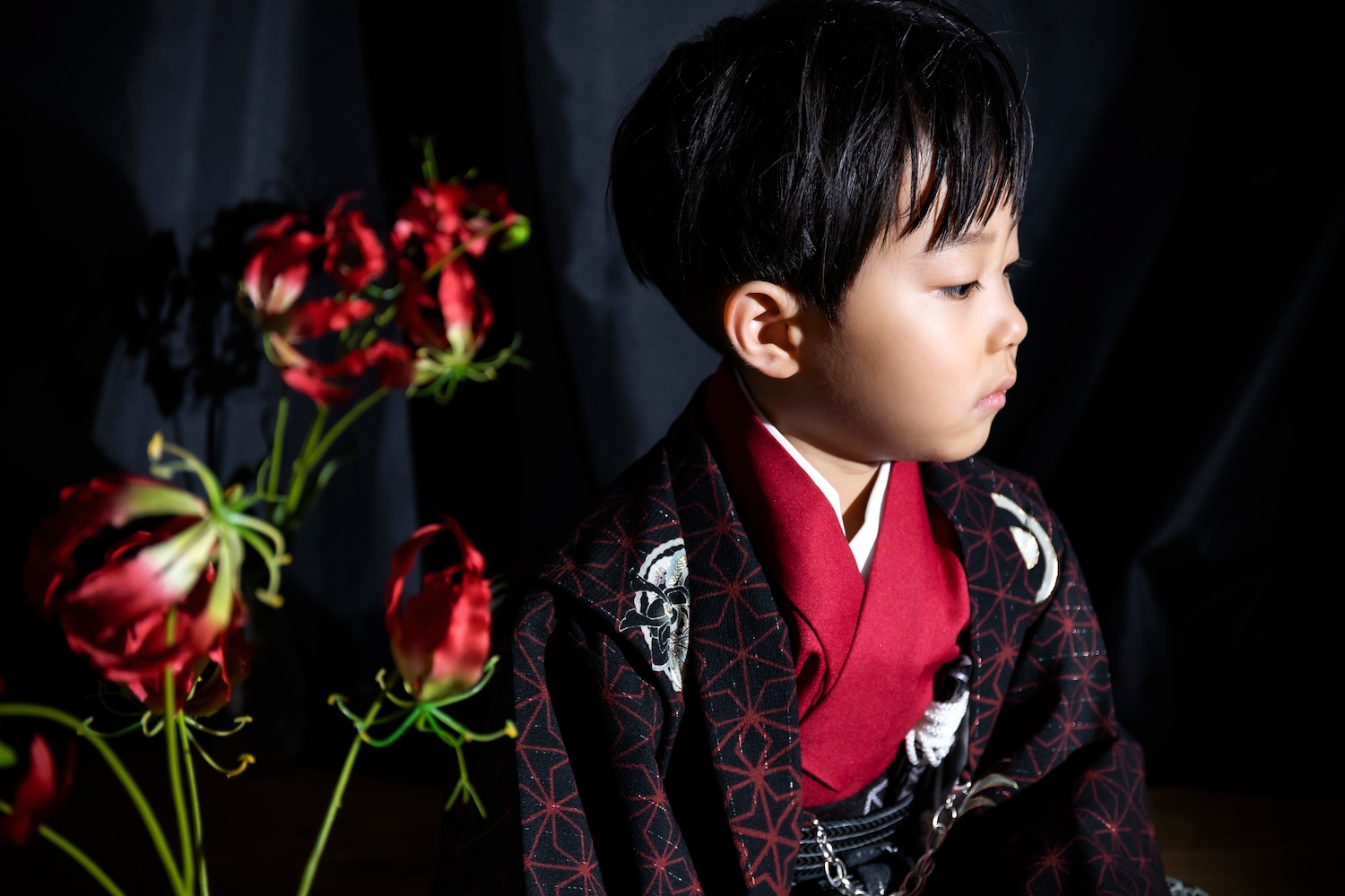 【七五三】クールで男の子らしさ全開 New visual【Crimson stage】が登場！