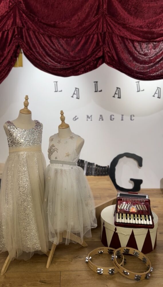 札幌 東店 Lalalaスタジオ ドレス 七五三 楽器
7歳 3歳 女の子