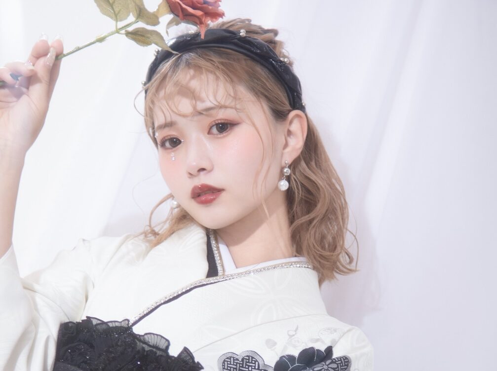 【Premier line振袖】シックを魅せる”White”。ワンランク上の振袖の魅力をご紹介