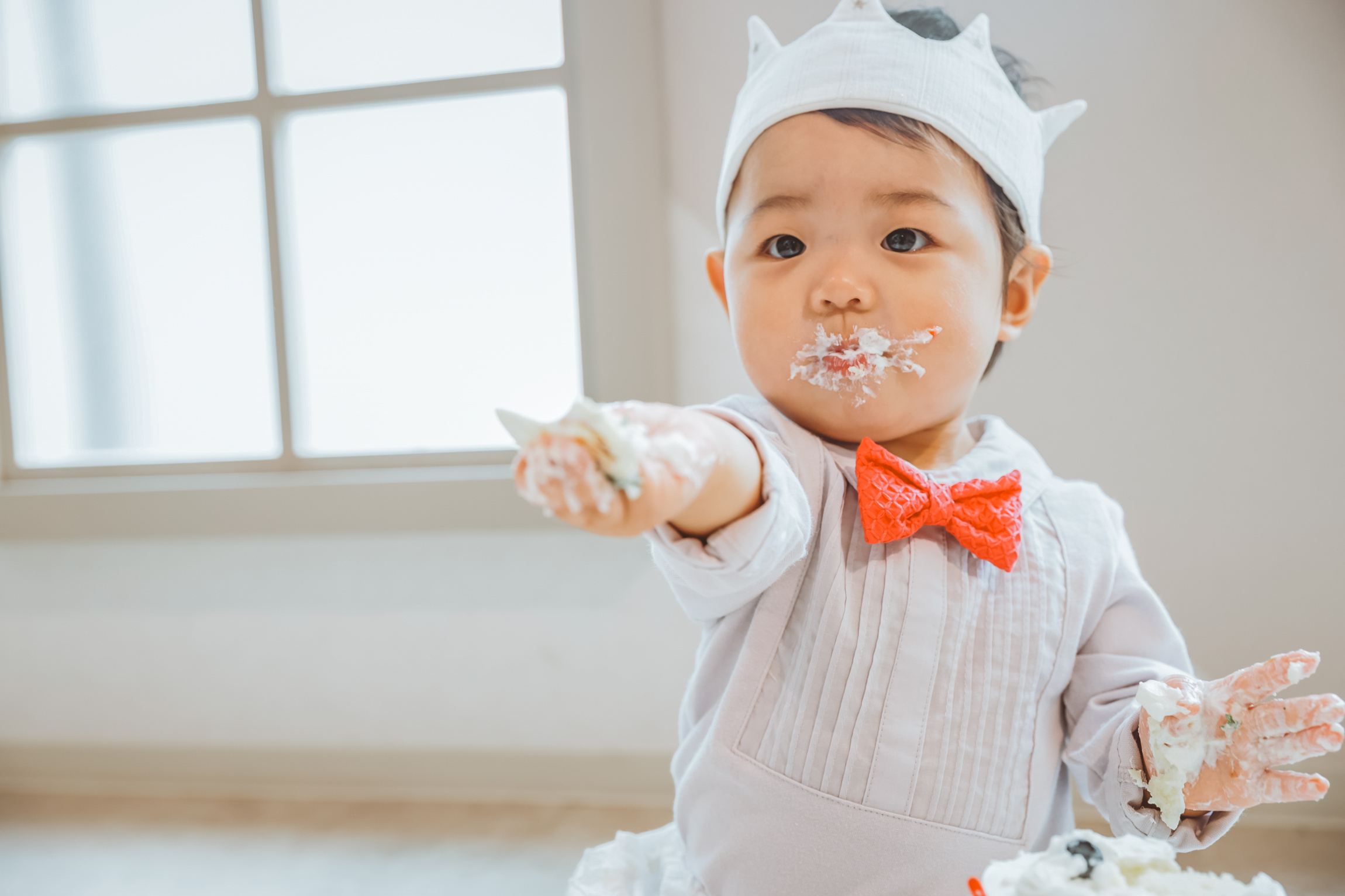 【1歳記念】はじめてのお誕生日はスマッシュケーキでお祝い！西岡店で叶えるお誕生日フォト.*