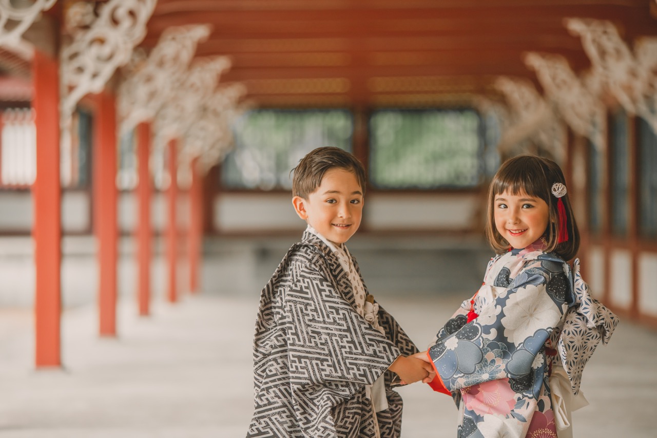 七五三の「撮影日」と「参拝日」、分ける？分けない？スケジュールを成功させる秘訣と注意点を徹底解説！【サッポロファクトリー店】