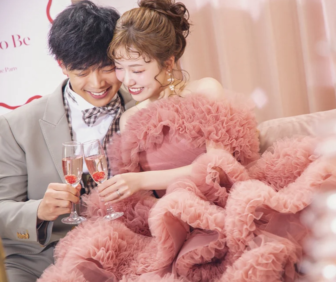 💌 【年賀状に間に合う!】写真工房ぱれっと帯広店で叶える、おしゃれな結婚報告フォトウェディング✨