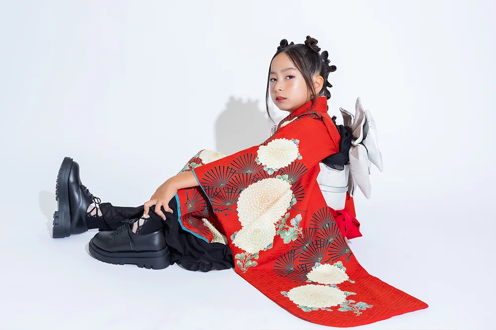 7歳女の子の七五三!大人可愛いヘアメイクと最新振袖コレクション in 函館