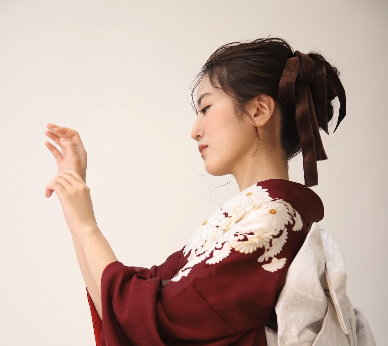 【新作振袖のご紹介】プレミアラインの振袖が登場🖤｜写真工房ぱれっと函館北斗店