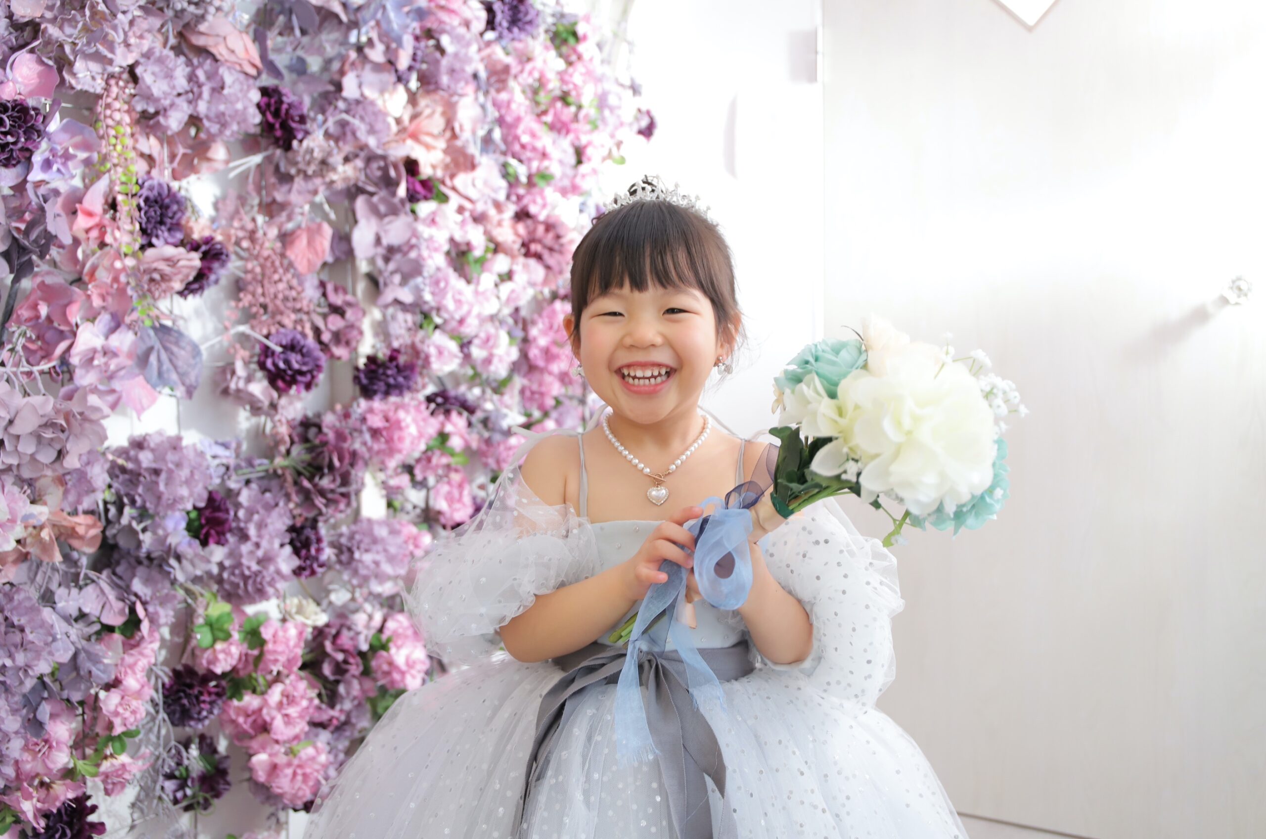 とても笑顔で元気な3歳女の子のご紹介！